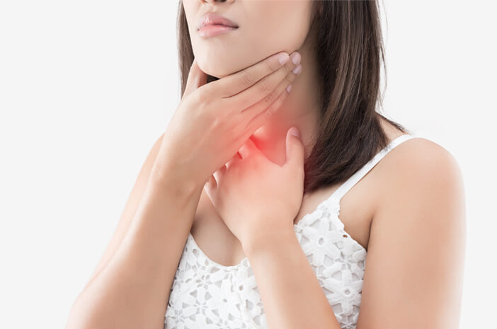 التهاب الأحبال الصوتية ، وهذا عامل خطر للإصابة بالتهاب الحنجرة