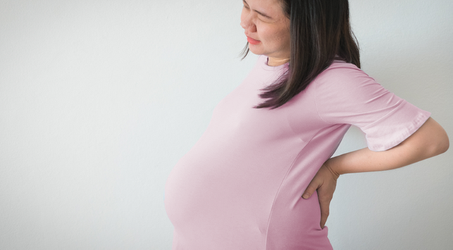 妊娠中の腰痛を克服するための5つの効果的な方法