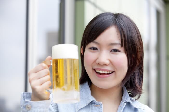 Тези 10 признака, че хората са пристрастени към алкохола