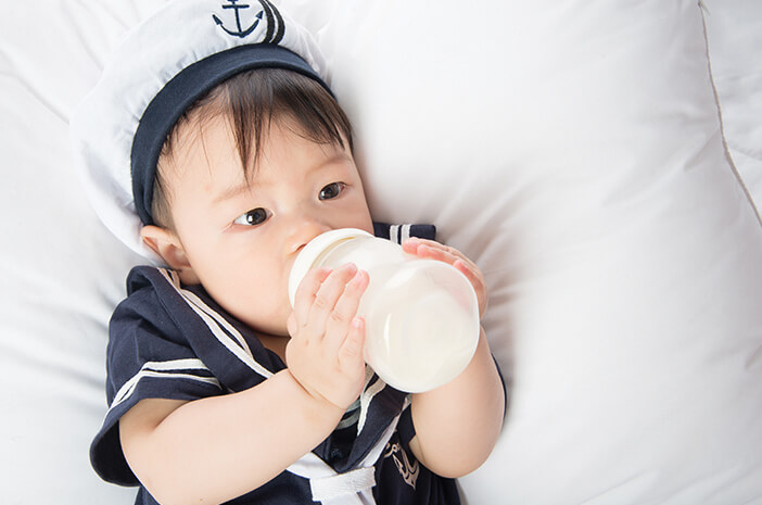 赤ちゃんがインスタント固形食品を摂取するのは安全ですか？