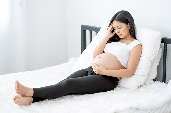 Какво причинява синдрома на HELLP при бременни жени?